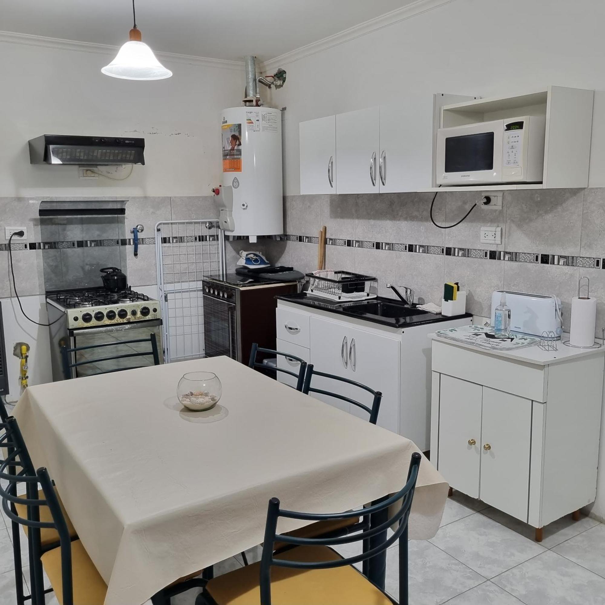 Apartamento La Posada del Turista Trelew Exterior foto